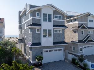 newlistingnewoceanfrontconstruction6107oceanavebrantbeachopenhouseweekendsat329sun330from102pm5899000
